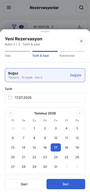 Mobile new reservation bottom sheet, step 2 of 3: date and time with a calendar